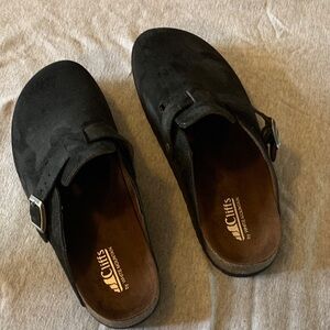 Cliffs by White Mountain Men's Black Buckle Loafers